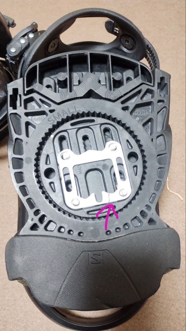 サロモン　トリガー　ビンディング　スノーボード