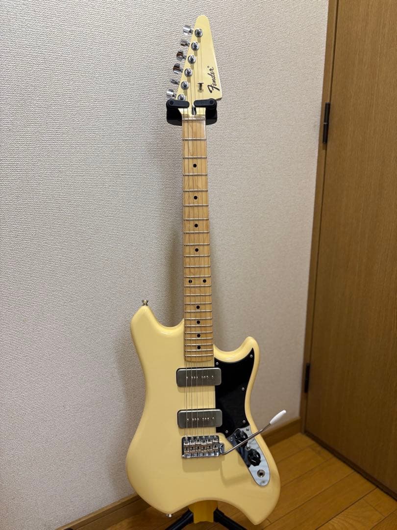 Fender Daiki Tsuneta Swinger 常田大希