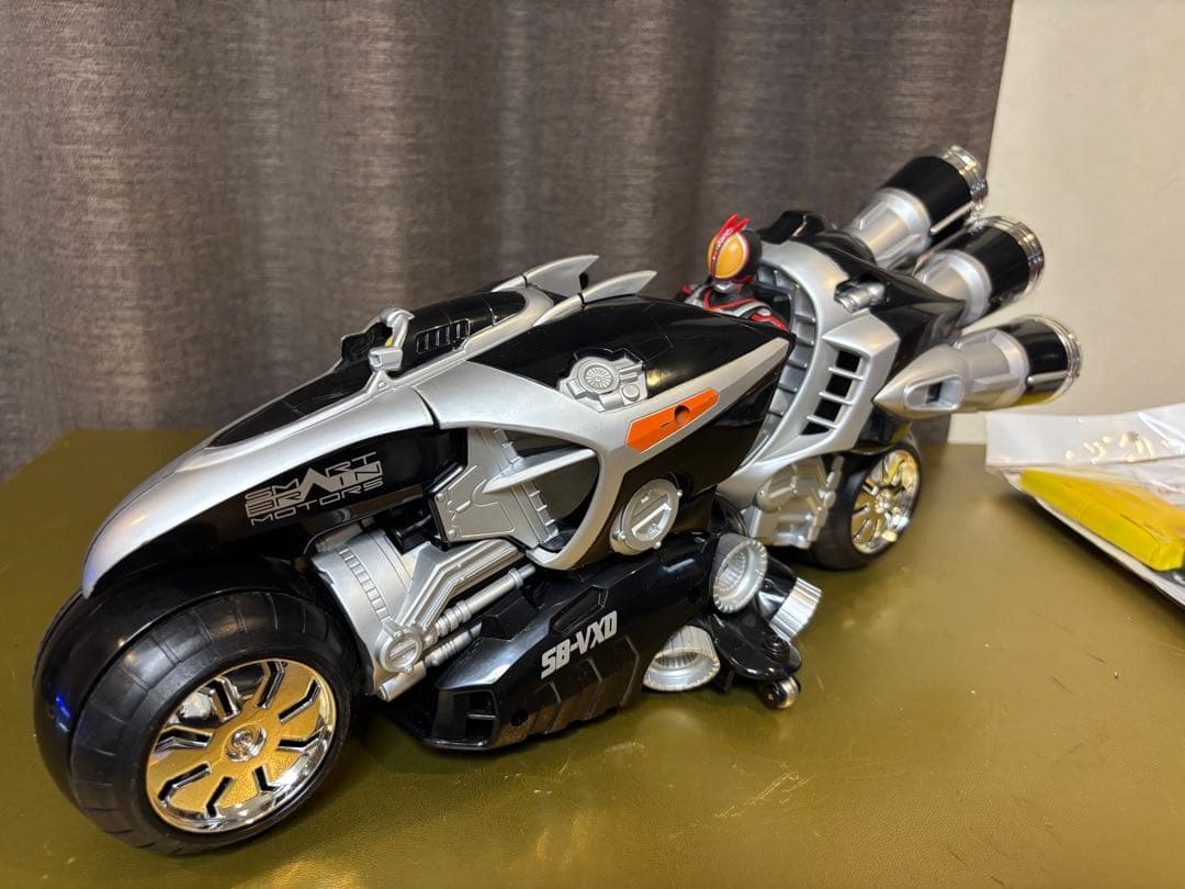 バンダイ 仮面ライダー555 SMART BRAIN RC ジェットスライガー