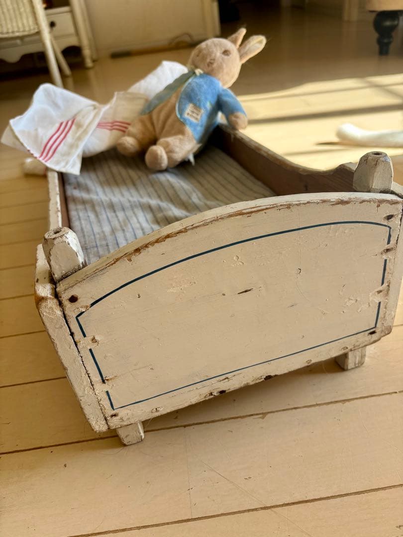 アンティークベッド