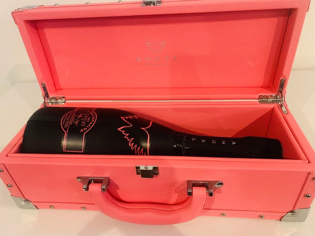 エンジェル　ANGELシャンパン750ml ピンク　未開栓