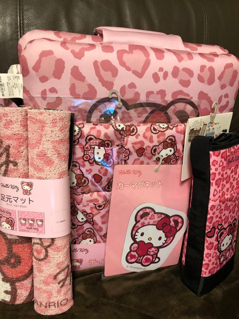 Hello Kitty ピンクヒョウ柄5点セット♡