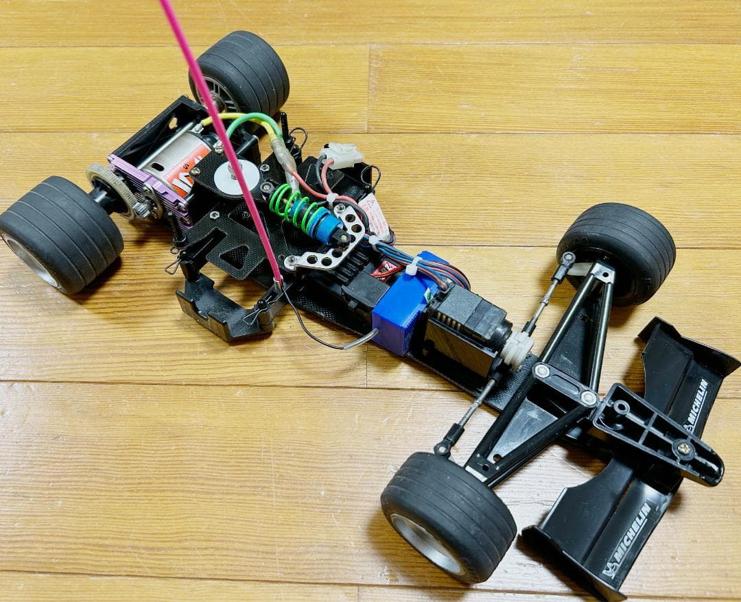 ら*ま様 タミヤ F103 メカ付き