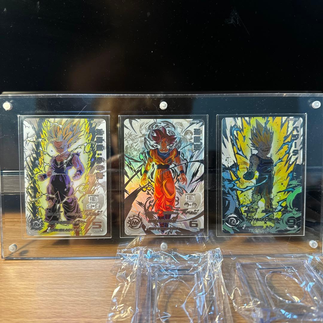 UGM10-SEC孫悟空 UM10-SECベジータ UM12-SEC孫悟飯