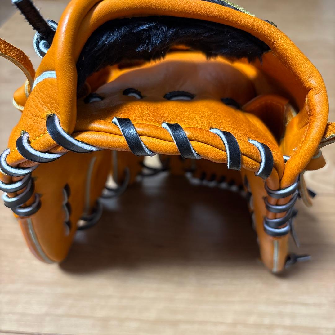 アンダーアーマー 軟式グローブ オレンジ