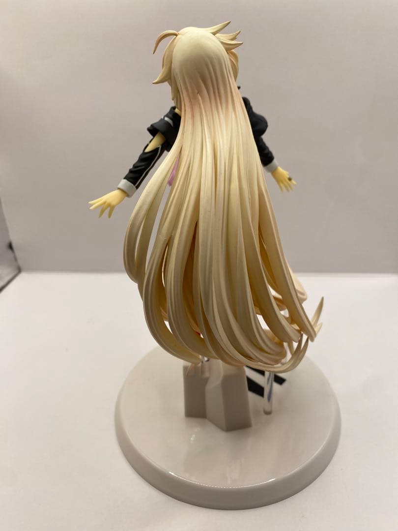 IA ARIA ON THE PLANETES フィギュア　アクアマリン　イア