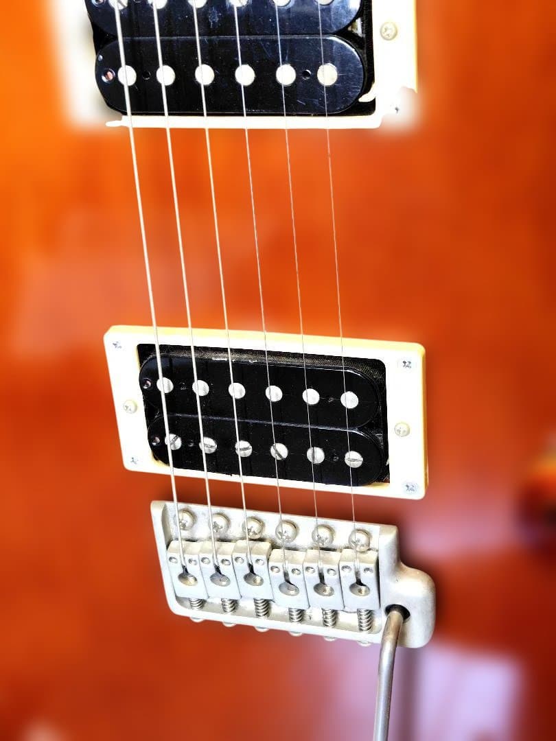 エレキ・ギター　PRS Santana