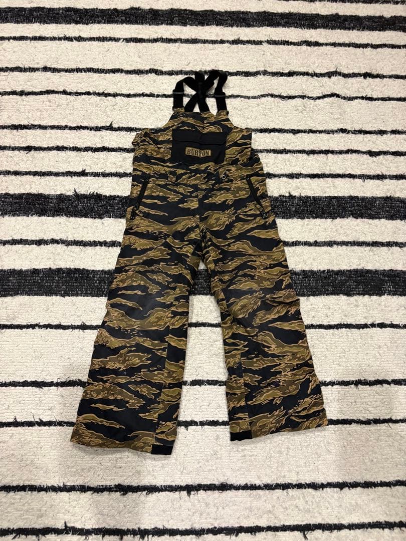 BURTON 迷彩柄 ジャケットとパンツセット Sサイズ