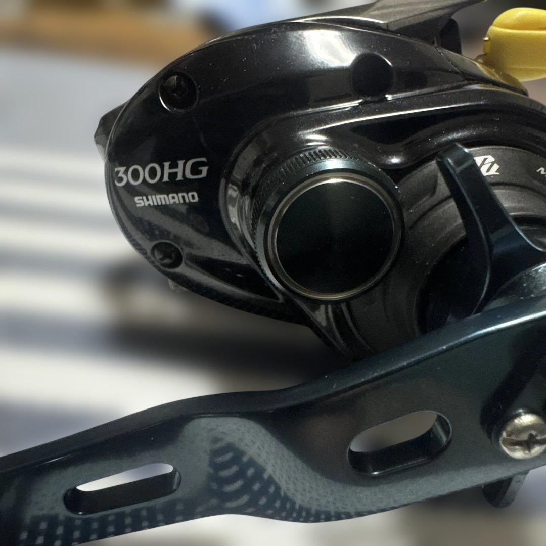 SHIMANO GRAPPLER 300HG ベイトリール