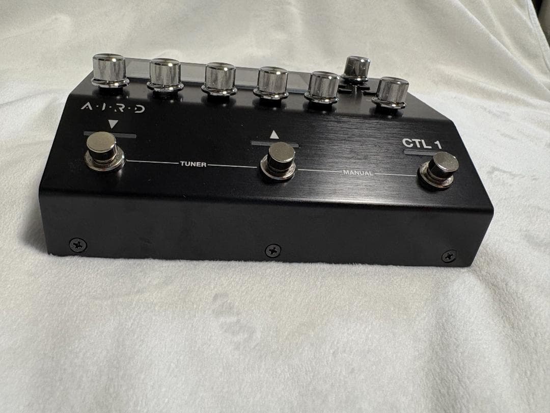 [美品] BOSS GT-1000CORE　箱、アダプター、USBケーブル付