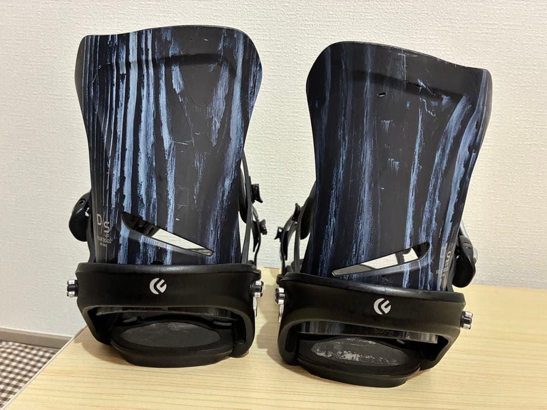 FLUX DS LTD 21-22 Mサイズ　限定モデル