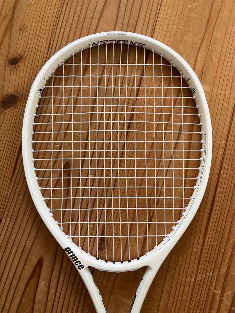 国内正規品　新品同様　現行　プリンス　エンブレム　110 G2 魔法のラケット