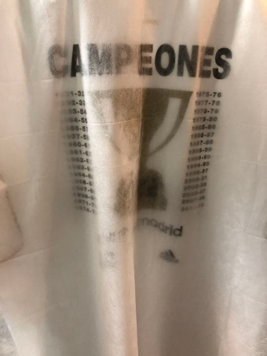 レアルマドリード　優勝記念　シャビアロンソ　サイン入りユニホーム