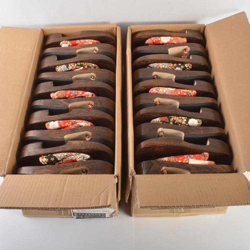 和装小物　焼桐下駄　女性用　小紋柄鼻緒　60足まとめて　M　6254A