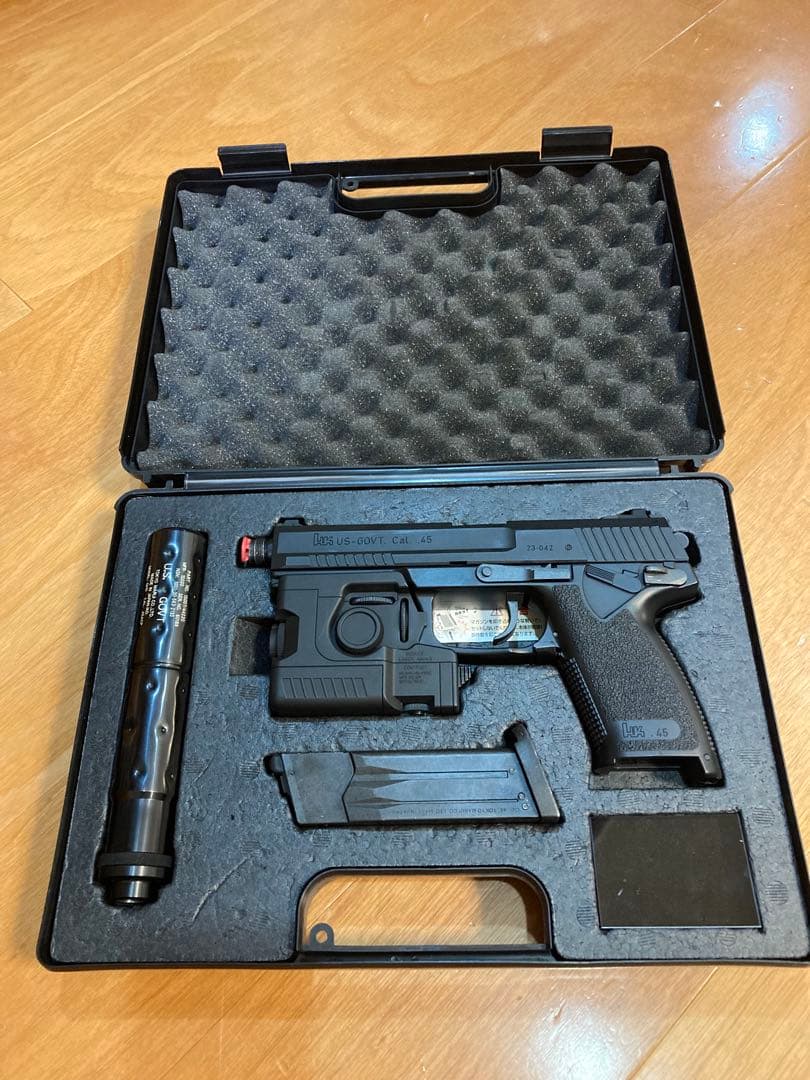 値下げ中！東京マルイ SOCOM MK23 サイレンサー付き