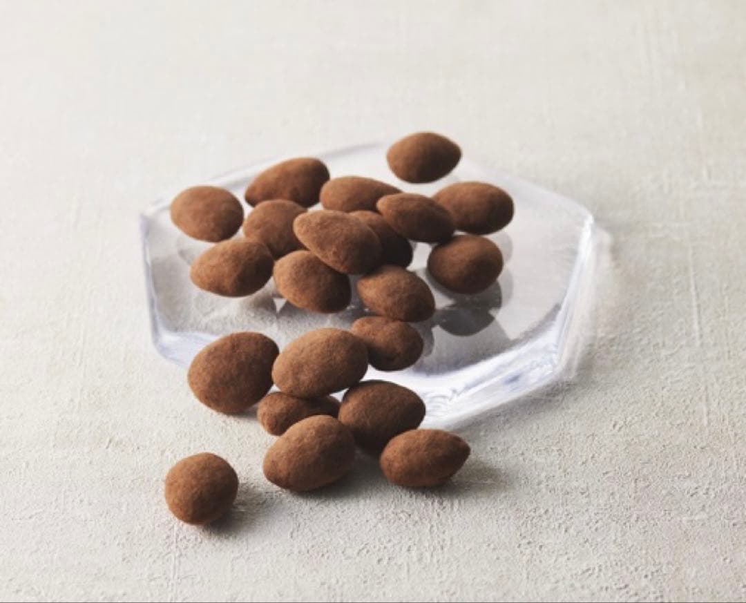 アマンド・ショコラ・ノワール 1kg（約500粒/アルミ蒸着ジップ付袋入り）