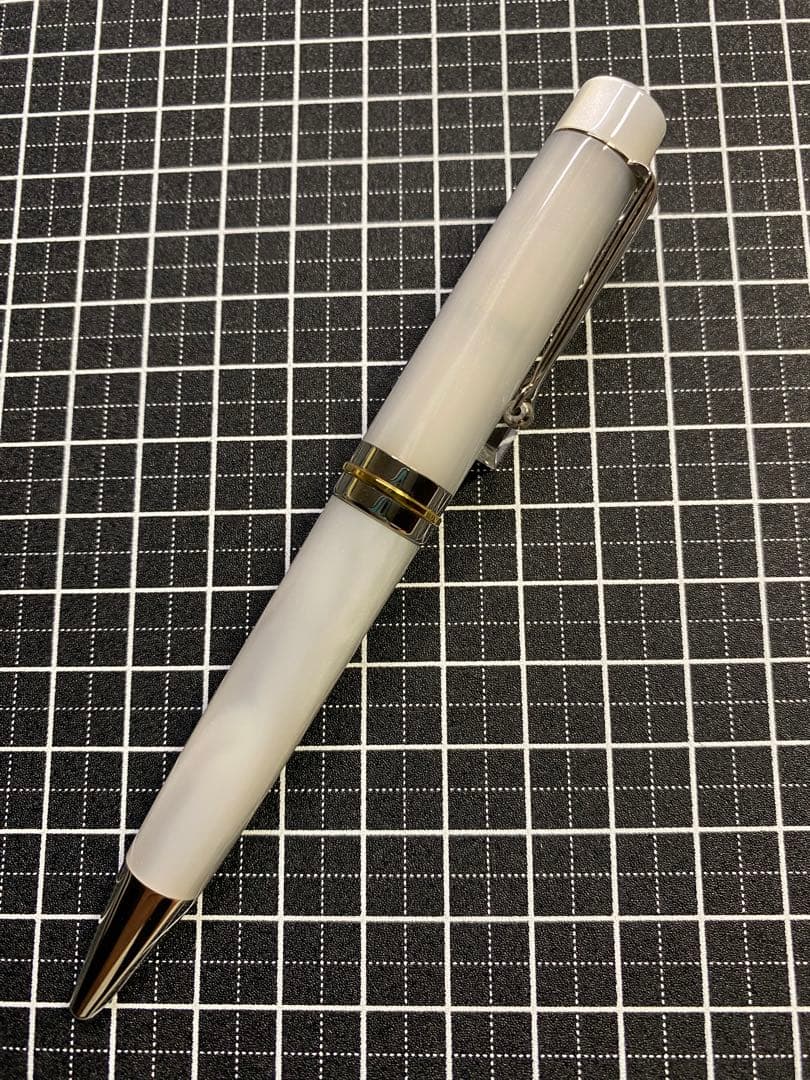 DELTA Vintage-Collection White ボールペン