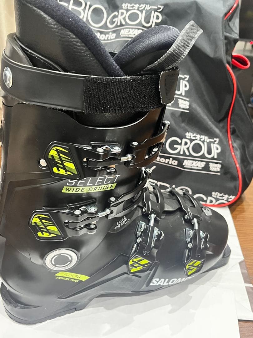 SALOMON サロモン　スキーブーツ セレクトクルーズ　２７センチ　幅　広い