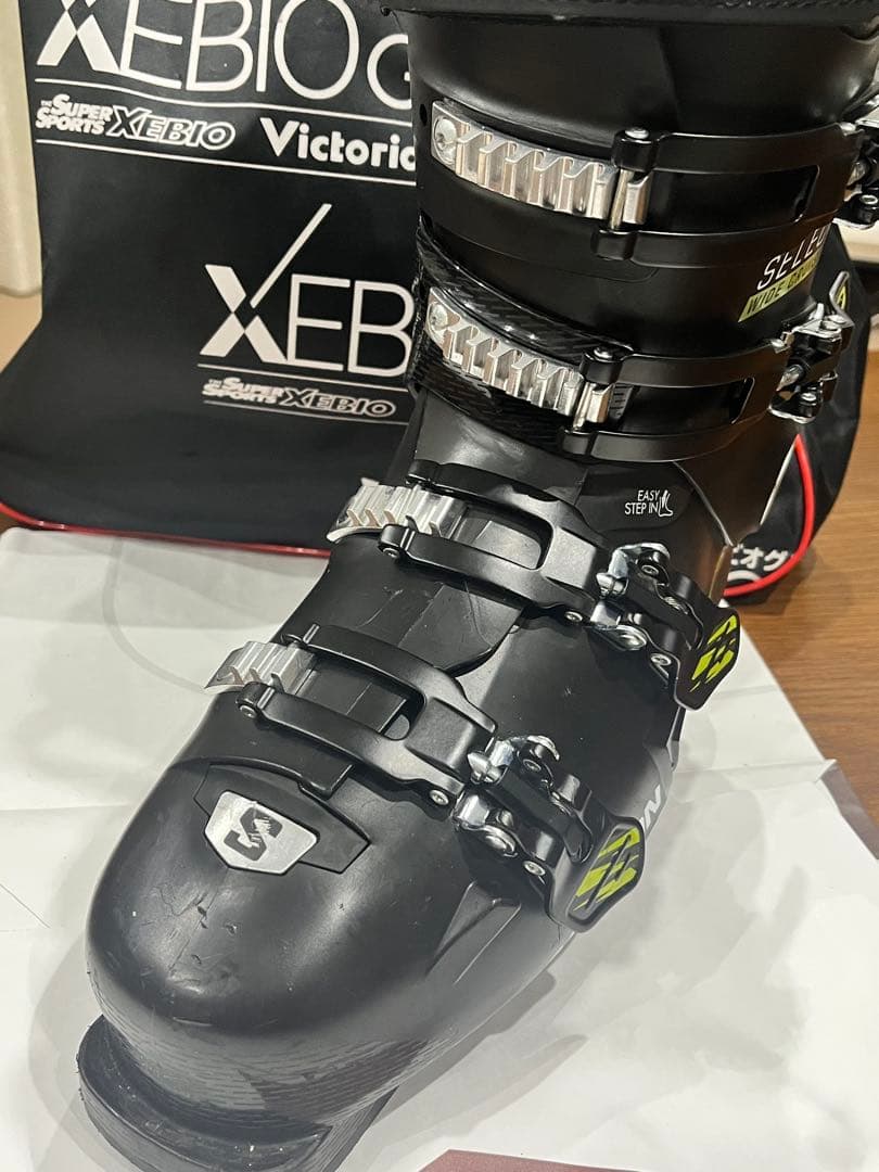 SALOMON サロモン　スキーブーツ セレクトクルーズ　２７センチ　幅　広い