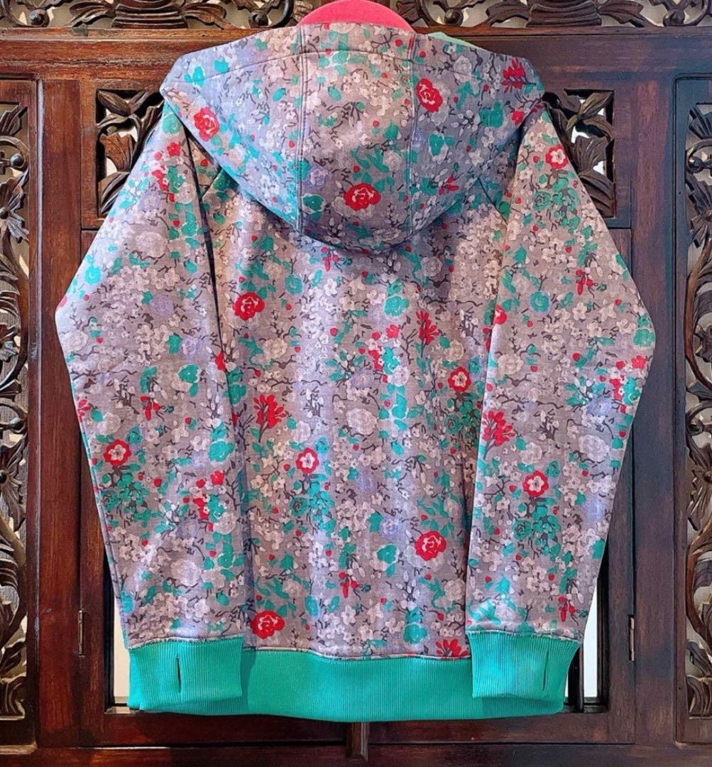 バートン キッズ 花柄 スキーウェア パーカー トレーナー グリーン 和柄