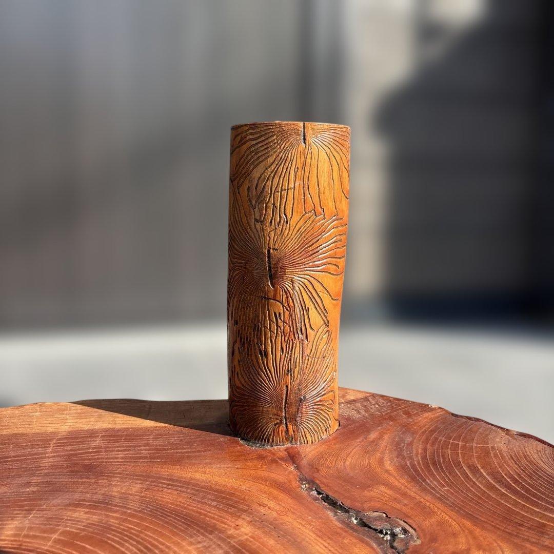 木製テーブル 自然な形状