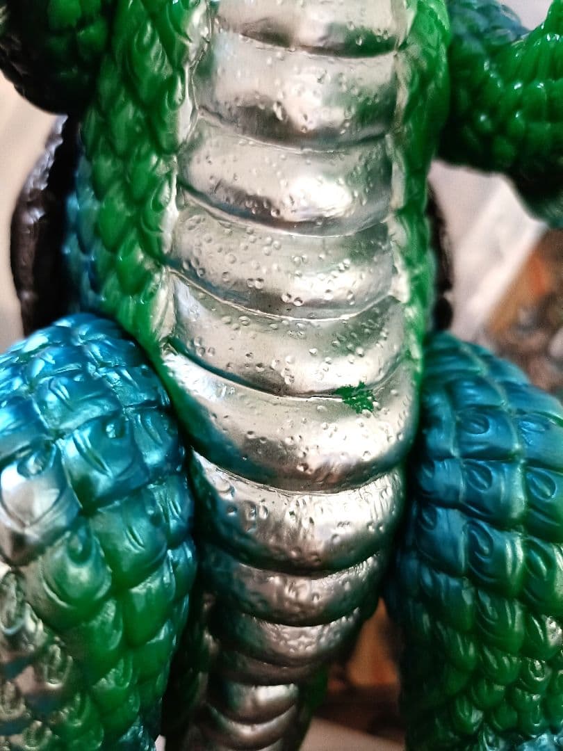 怪獣ソフビ / LAVALA（KAIJU OOZE）