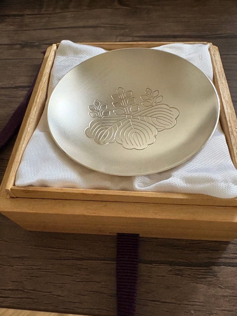 造幣局製　銀杯　盃　45.4グラム　純銀　SILVER 1000 刻印