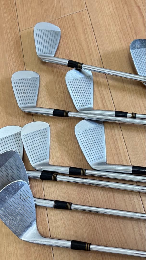 SRIXON ホワイト キャディバッグ　おまけ付き