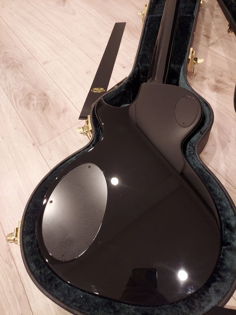 美品　zemaitis A24SU BLACK　エレキギター