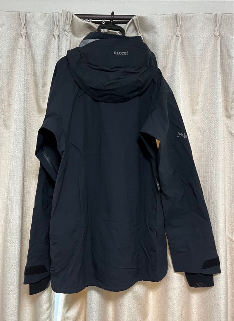 Burton ak GORE‑TEX 3L Stretch Hover Mサイズ