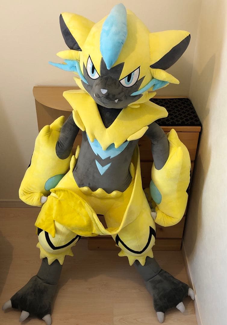 ゼラオラ 等身大 ぬいぐるみ ポケモンセンターオンライン限定