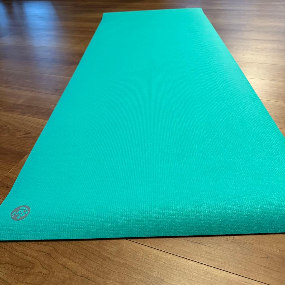 マンドゥカ　Pro 6ミリ　ヨガマット グリーン
