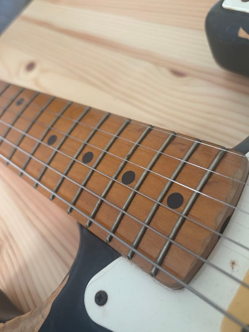 Fender Japan ストラトキャスター※IGiG ソフトケースのおまけ付き