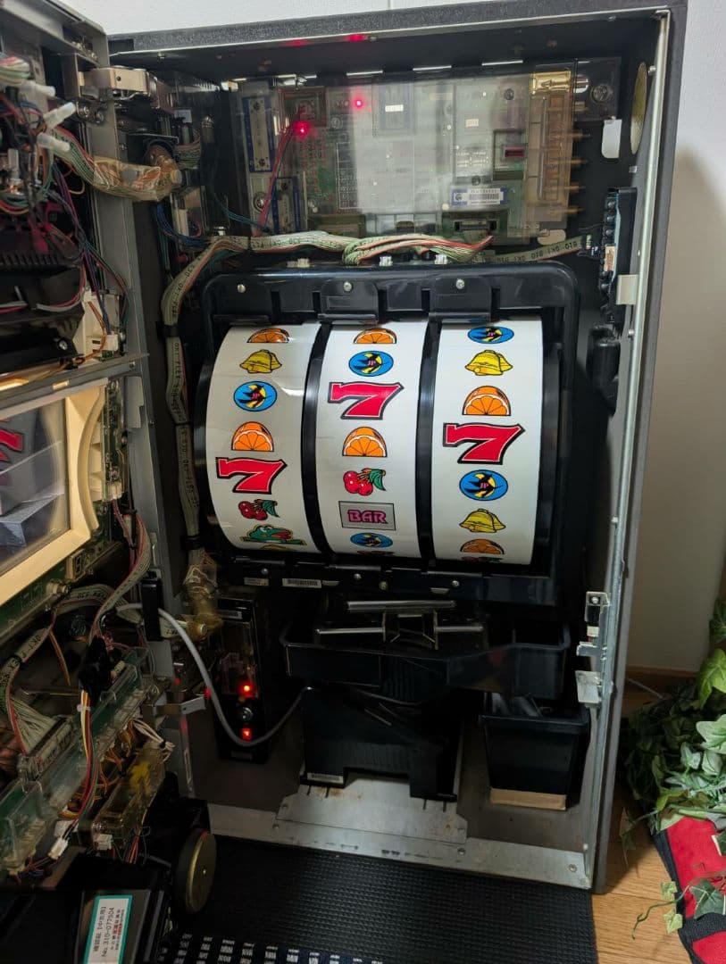 ♪パチスロ実機　１台限定 山佐　ニューパルサー３　不要機付き♪