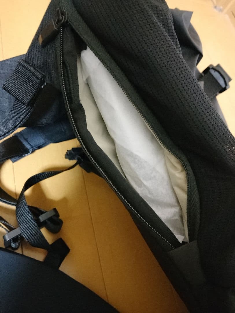 On バックパック 24L 未使用カバー付