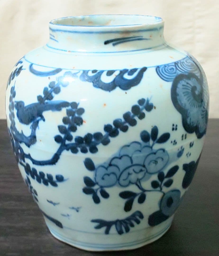 中国美術 白磁胴継染付 明 清時代 霊芝文 牡丹 花鳥模様陶器の壺