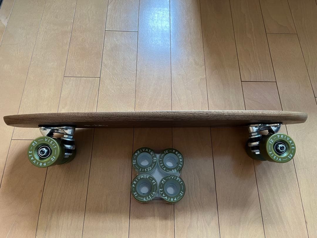 シンゴマン　PRIVATE VISIT スケートボード　※予備ウィール付き