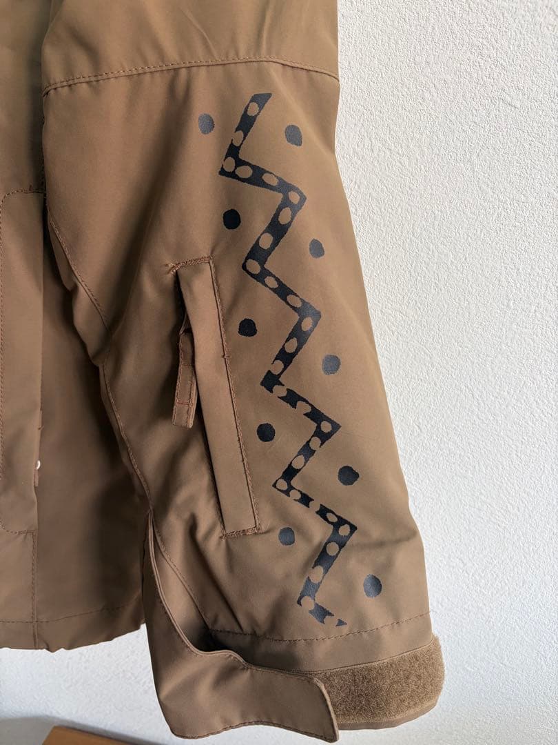 QUIKSILVER スノーボードジャケット ベージュ