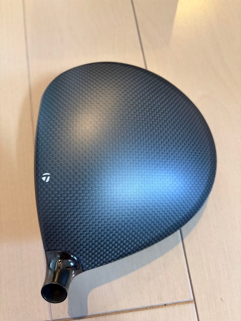 qi35 QI35 10.5度 テーラーメイド　ヘッドとカバー　コア　ドライバー