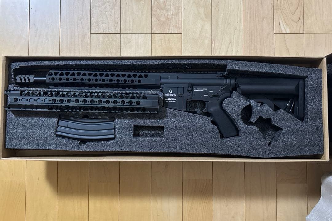 LVOA ハンドガード モデル (おまけ付き)