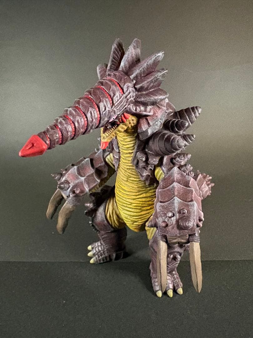 ウルトラ怪獣　グライムＡ　ソフビ リペイント