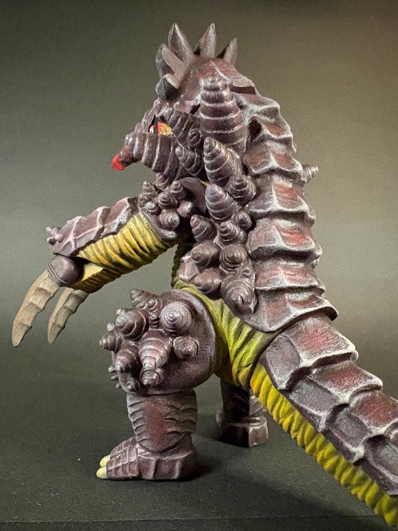 ウルトラ怪獣　グライムＡ　ソフビ リペイント