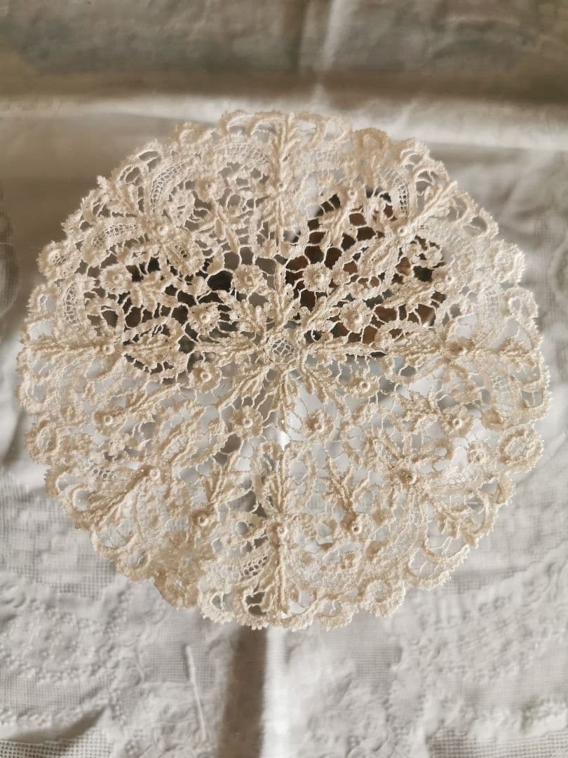 アンティークロザラインレース ロザリンペルレ＆スノーフレーク 雪花結晶ドイリー