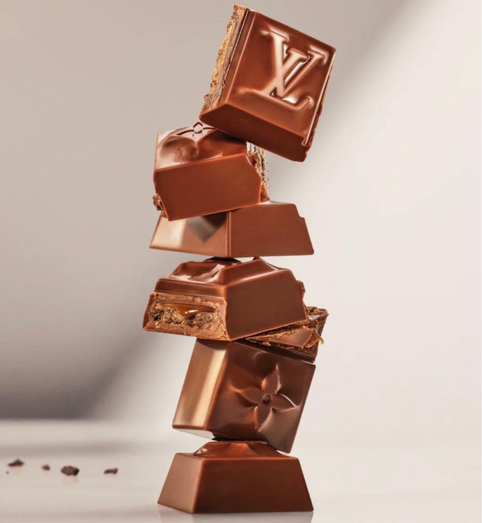 ❤️パリLV正規品　LOUIS VUITTON チョコレート　ミルク&ダーク4箱