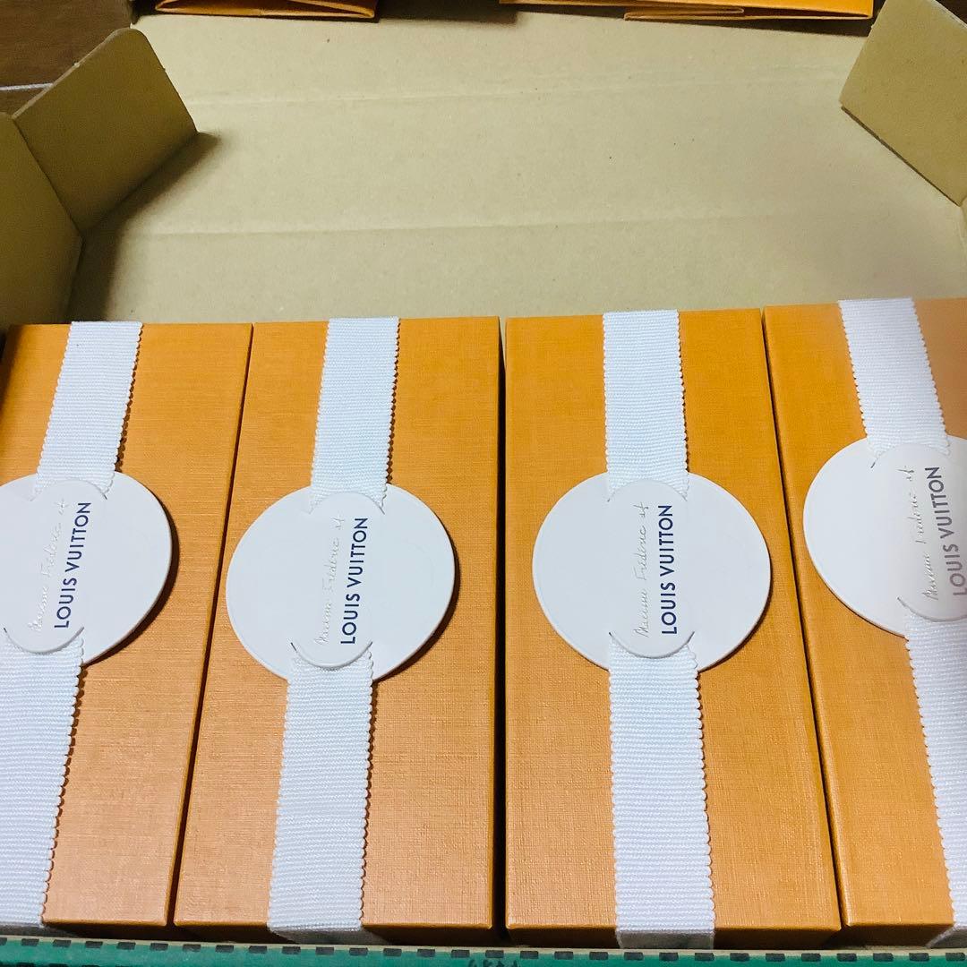 ❤️パリLV正規品　LOUIS VUITTON チョコレート　ミルク&ダーク4箱