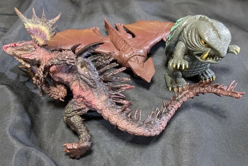 昭和～平成ガメラ＆登場怪獣（バンダイ）＆ビッグサイズソフビ他１７体セット＋３