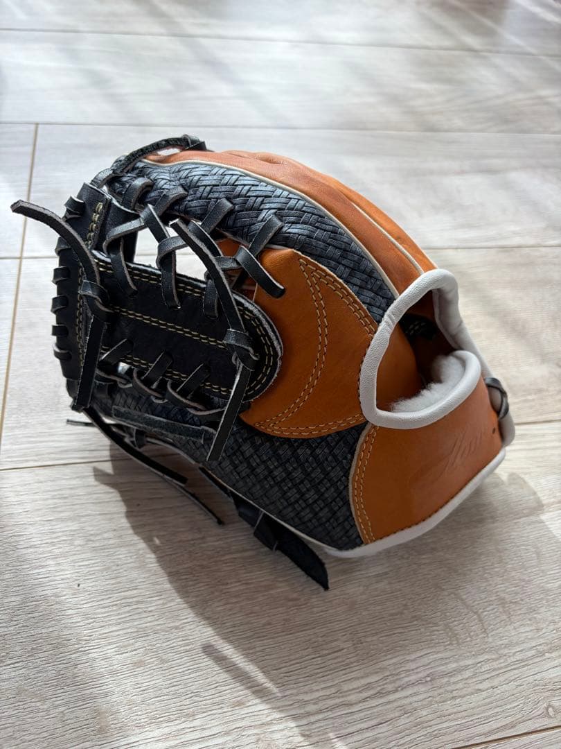 グロム　トレーニンググラブ