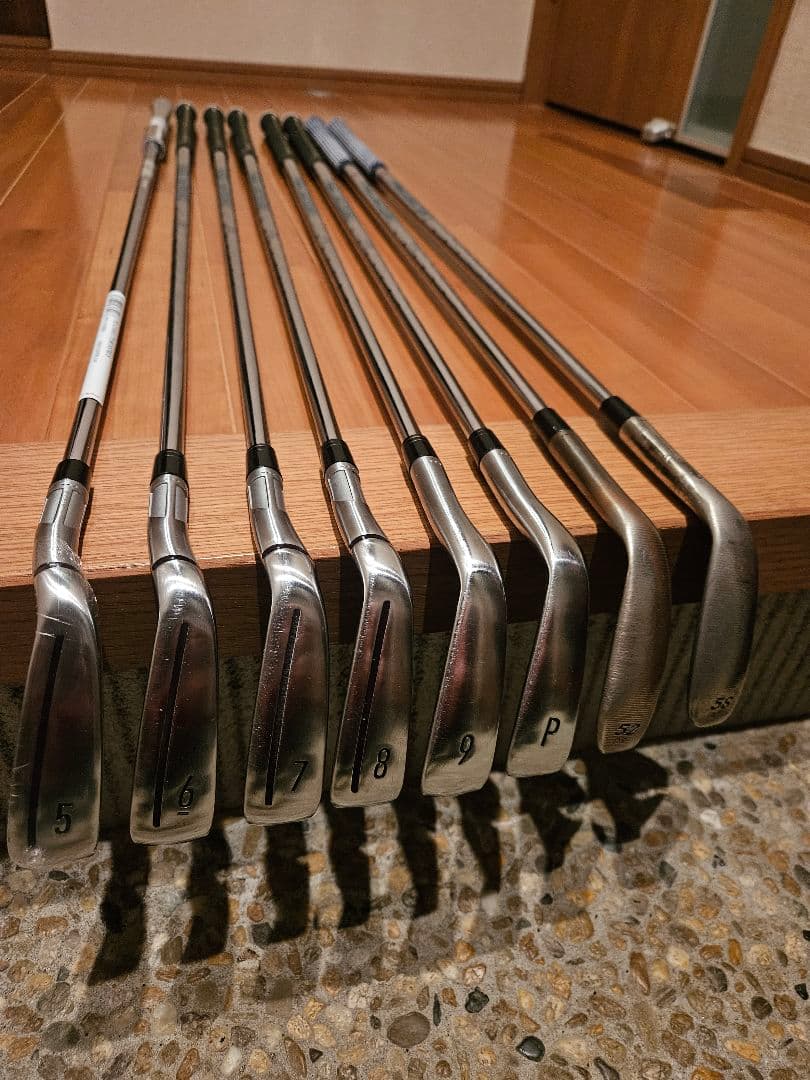 Qi Max LITE アイアンセット 8本セット52,58ハイトゥウエッジ付