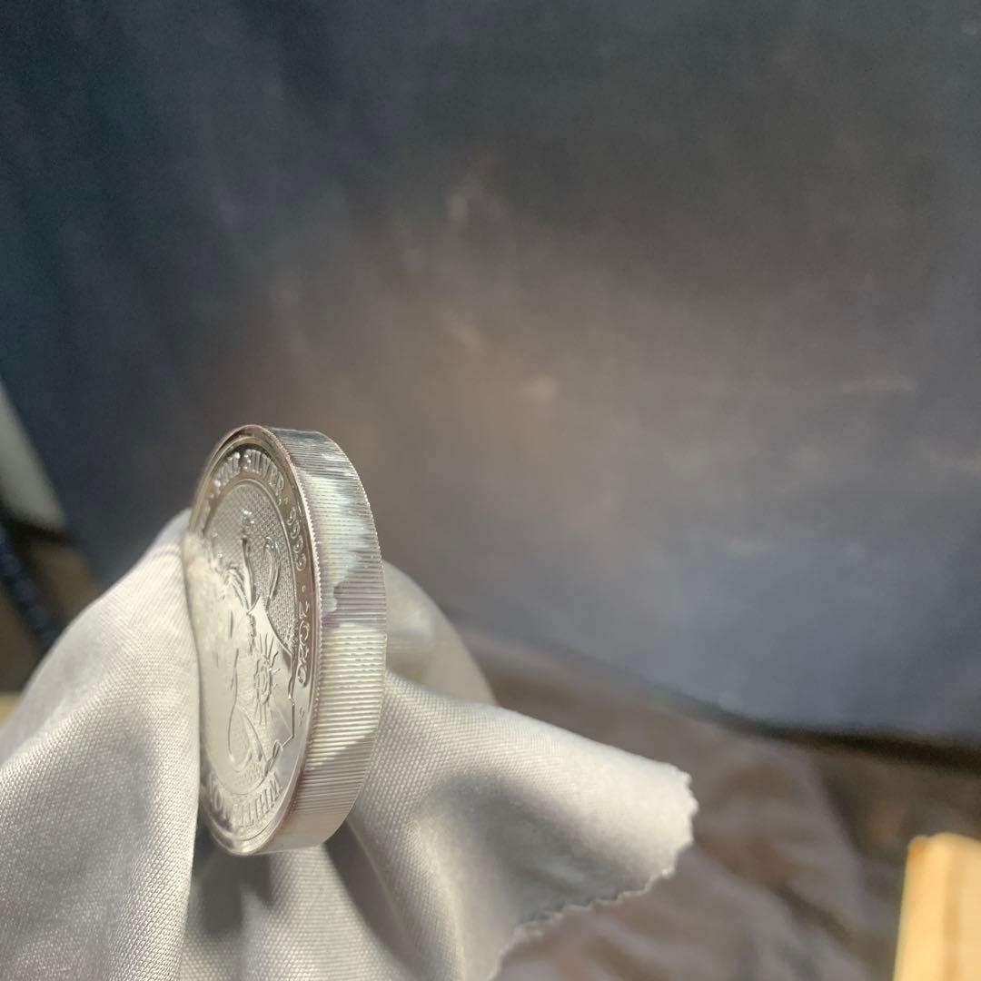 D3 純銀貨 2オンス クイーンズビースト　2020ホワイトライオン