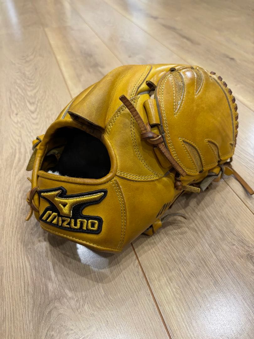 ミズノプロ一般投手用グローブ！廃盤品！オススメ品！革質良！